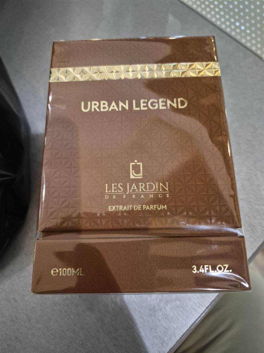 Men cologne