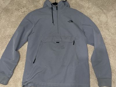 The North Face Men's Grey Half-Zip Anorak Fleece Pullover Hoodie -Large