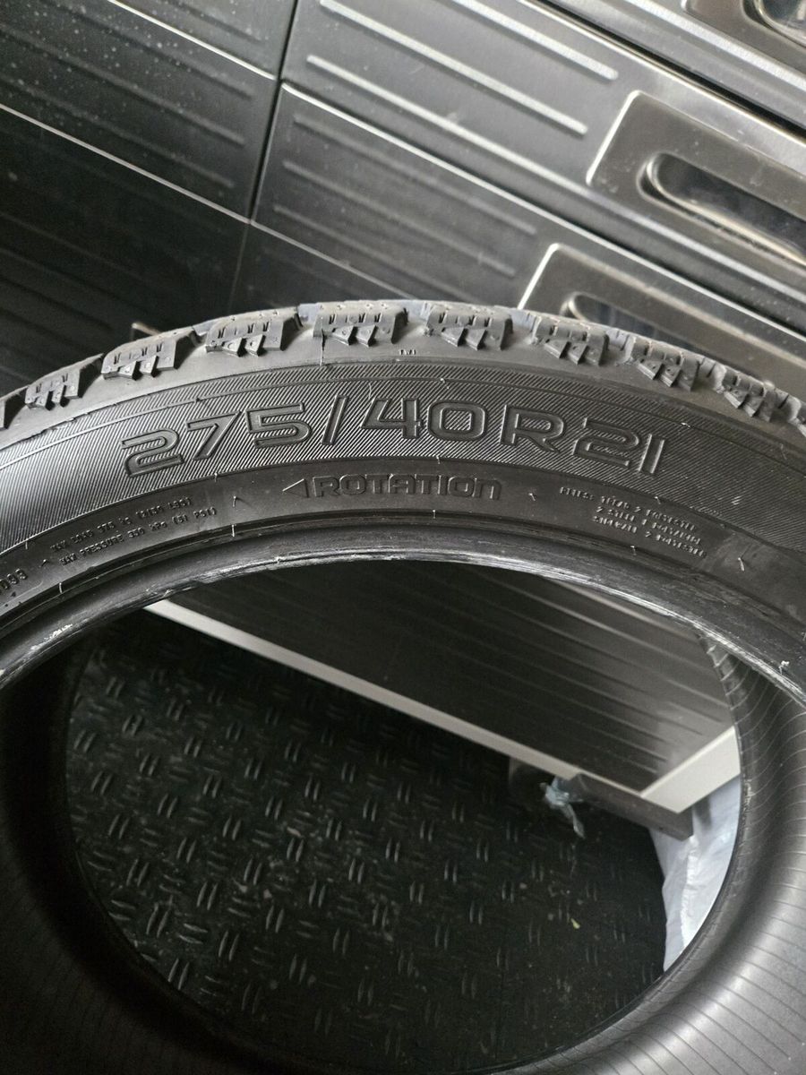 Full set with one season on them. 315/40-21 and 275/40-21