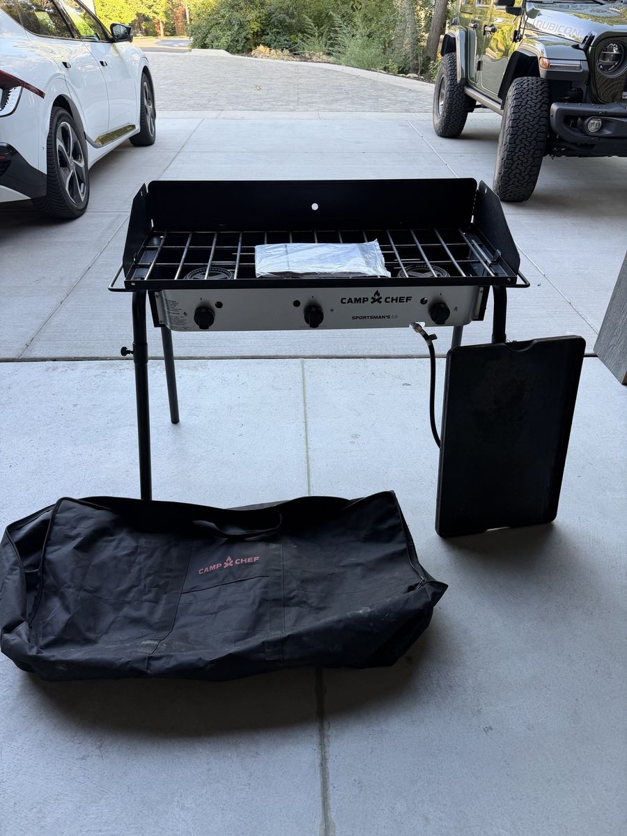 Camp Chef Sportsman 16 3-Burner Outdoor Camping Stove & Griddle with Carry Bag