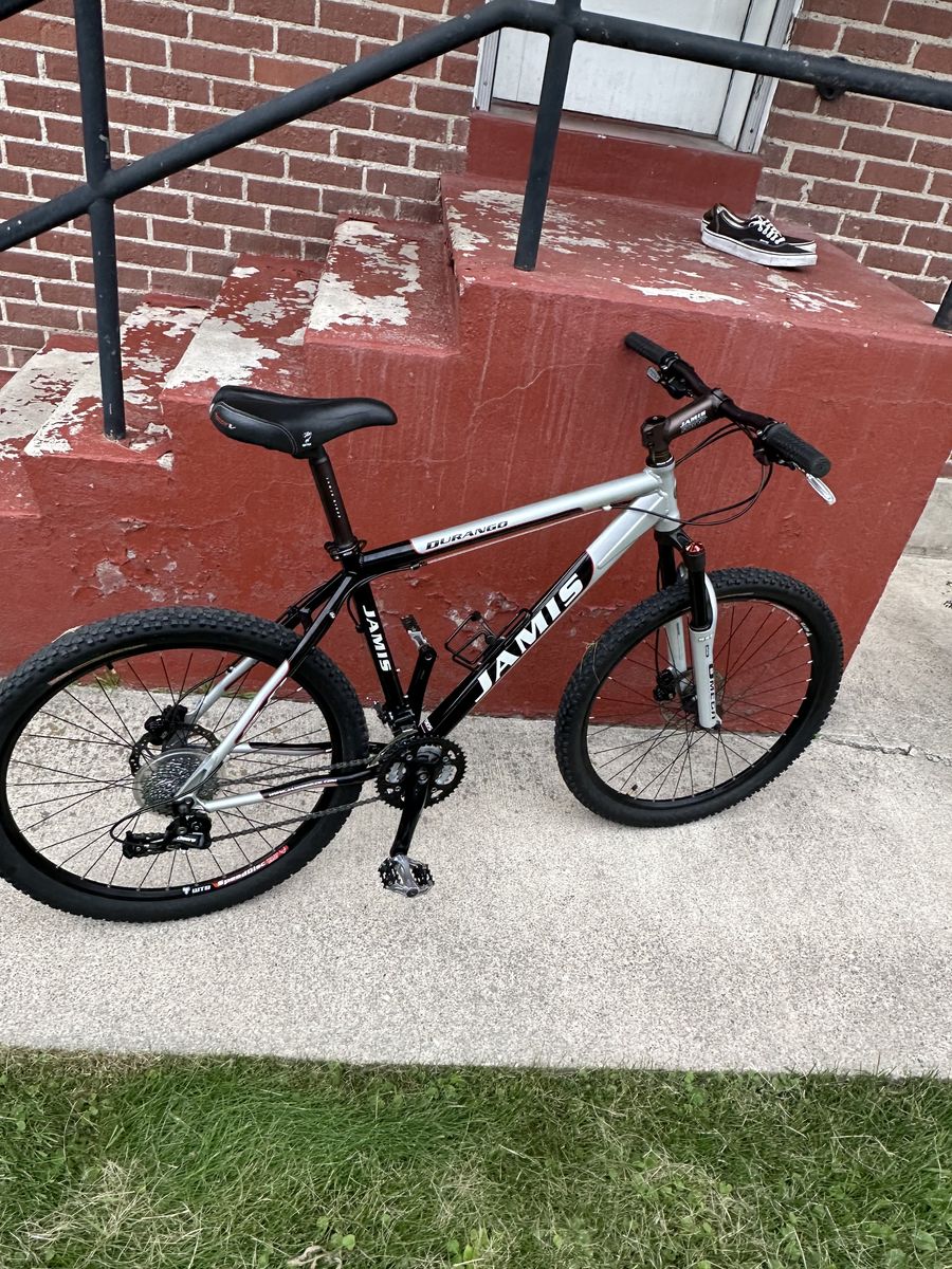 Jamis Mountain Bike 19 Inch