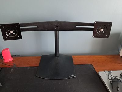 Dual monitor stand