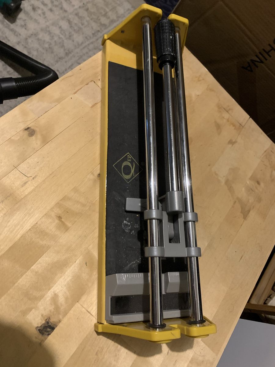 QEP 14-Inch Manual Tile Cutter with Dual Chrome-Plated Steel Rails like new 