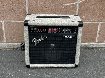 Fender R.A.D Guitar Amp RAD