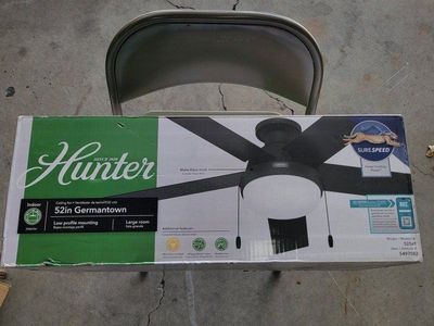 Hunter 52" Germantown ceiling fan NEW