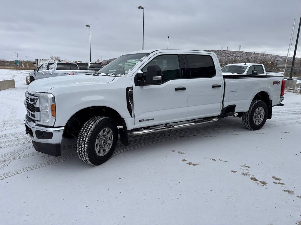 2023 Ford F-350 Super Duty XLT