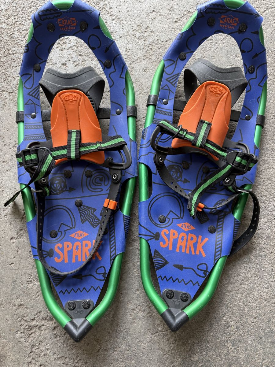 Atlas Spark Snowshoes Green/Blue Youth Kids Winter Hiking Gear