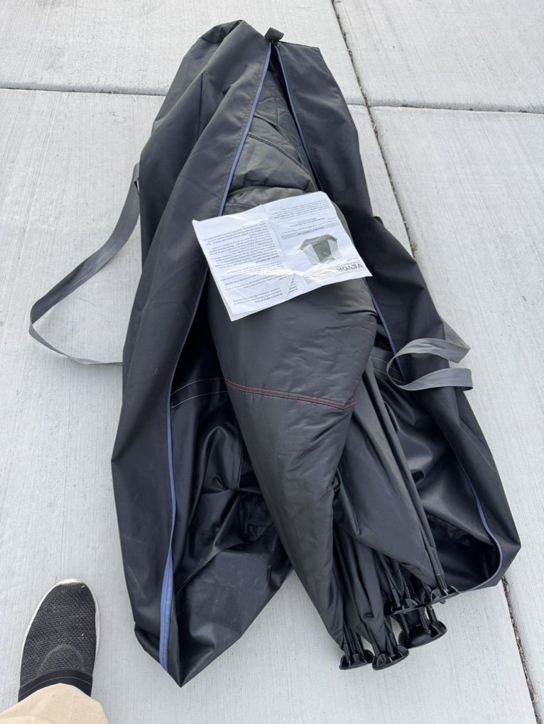 Vevor Ice Fishing Shelter