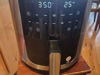 New Bella Pro SmartCrisp 8qt Digital Air Fryer Oil Free Cooking,