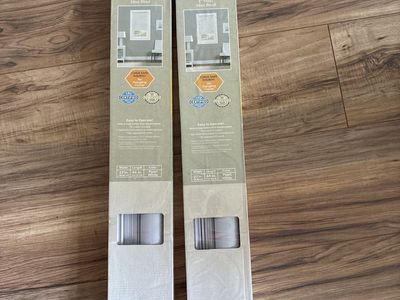 1" Vynyl Mini Blind Pearl White Color