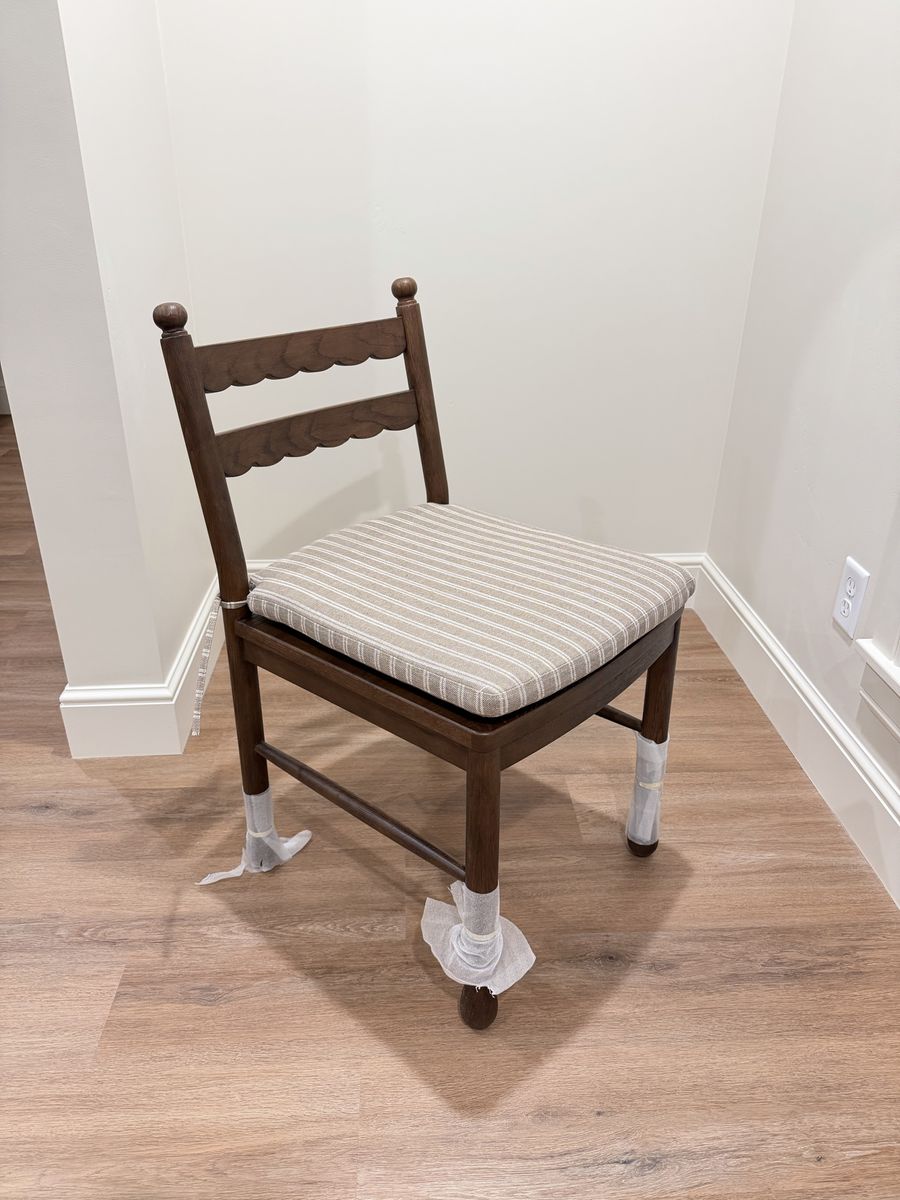 8 brand new solid wood dining chairs