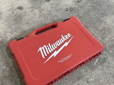 Milwaukee 3/8” Metric socket case