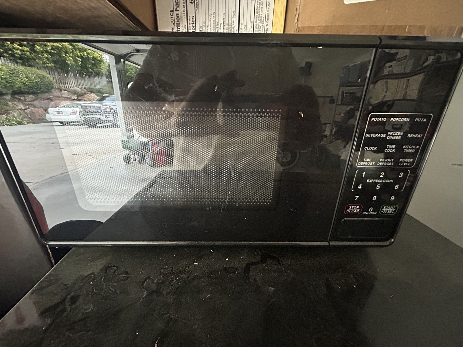 Countertop Microwave Black with Glass Turntable