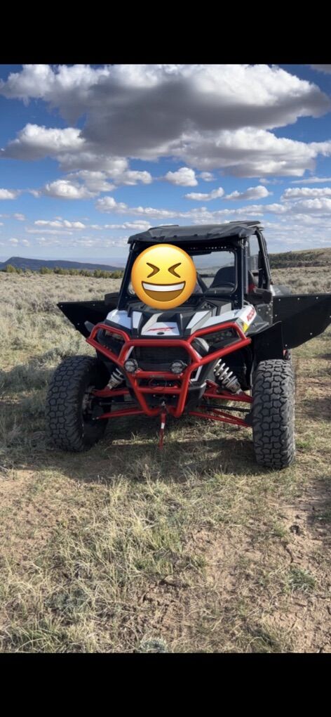 Side by Side Xp4 1000