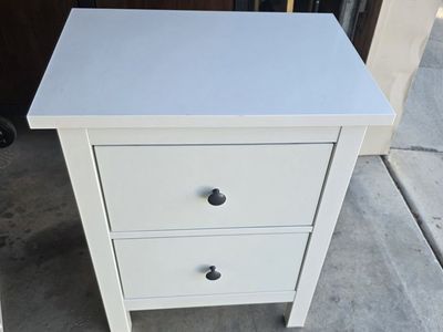 ikea HEMNES nightstand