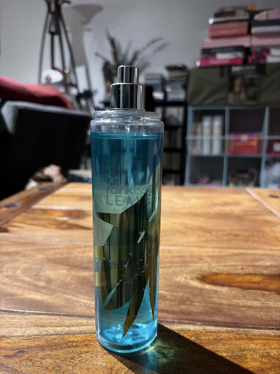 NewBath& Body Kissed Leaves Fine Fragrance Mist