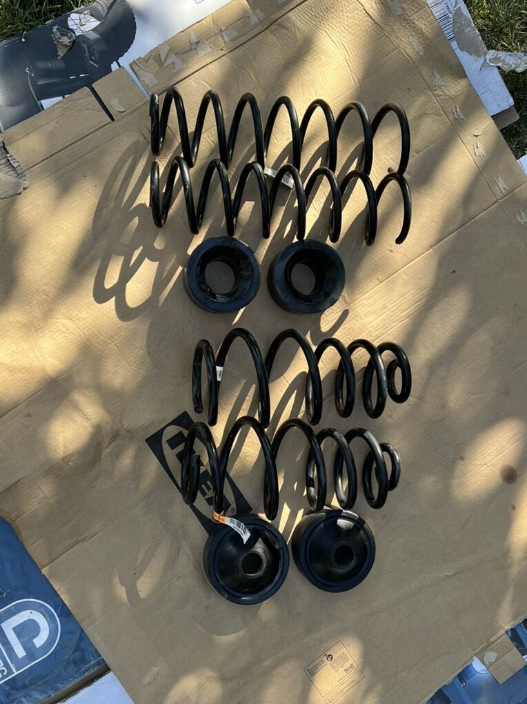 Rubicon Stock Springs With Spacers