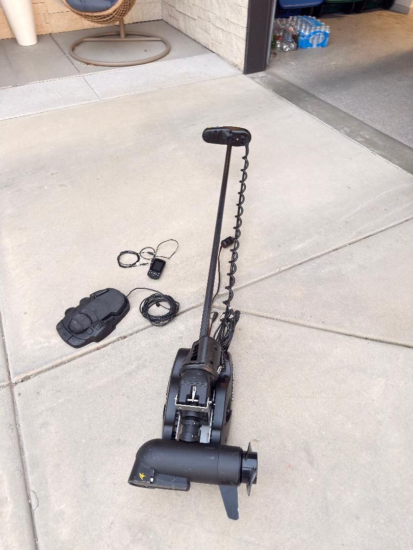 Minn Kota Ulterra 112 thrust 36 Volt with Wireless remote