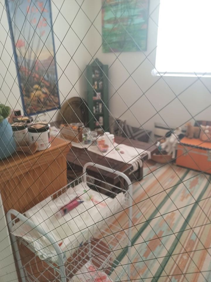 Main image 3