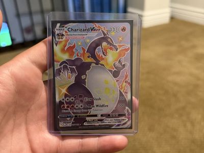 Shining charzard vmax