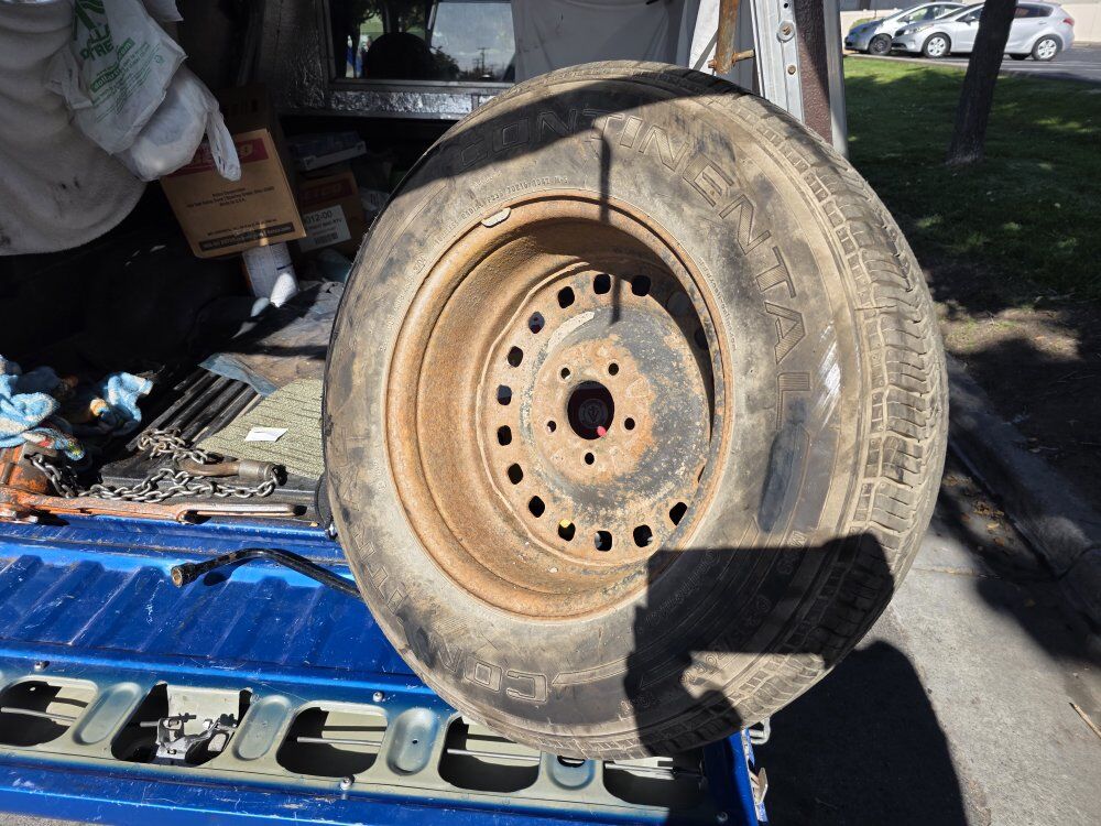 P235/70r16 ford ranger xlt tire rims 5x4.5 5x114.3