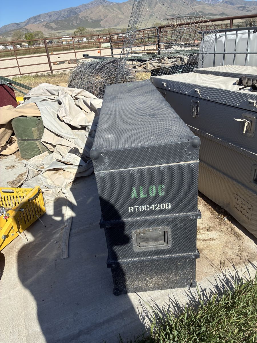 Outside storage box tool box