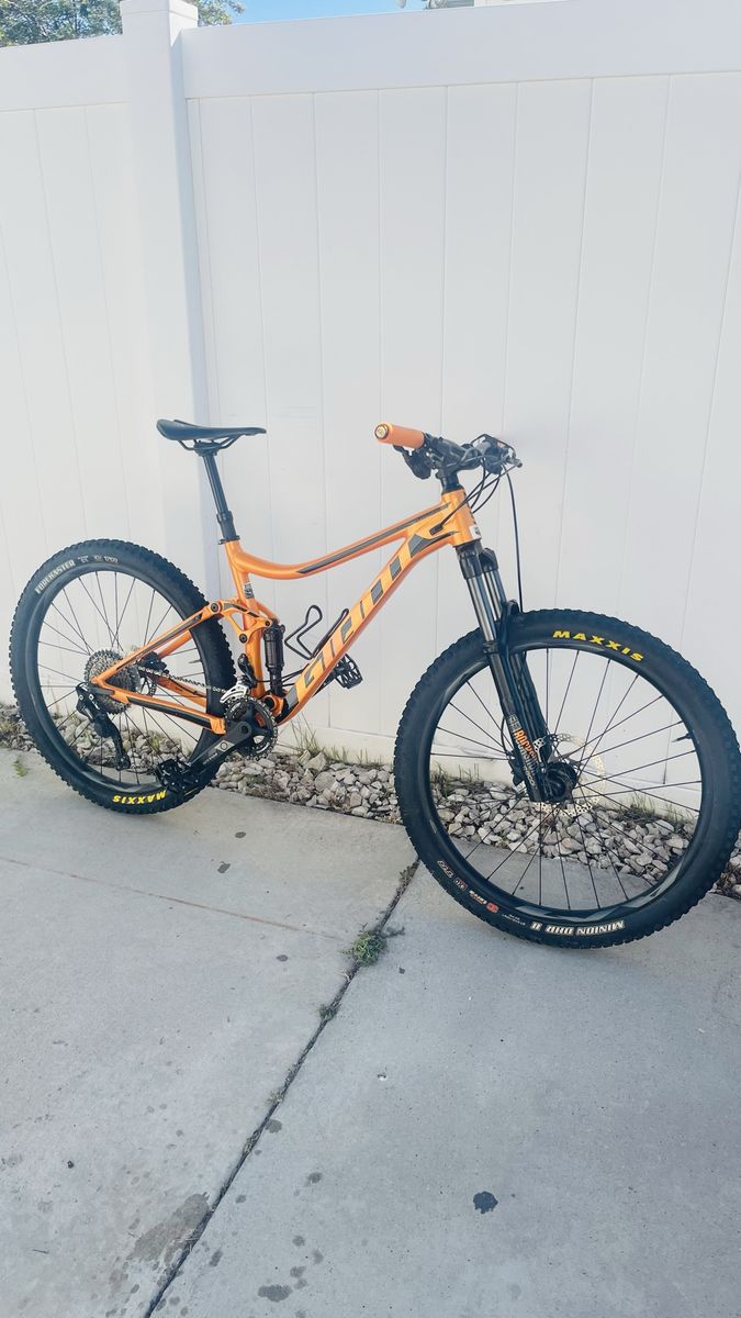 Giant Stance M