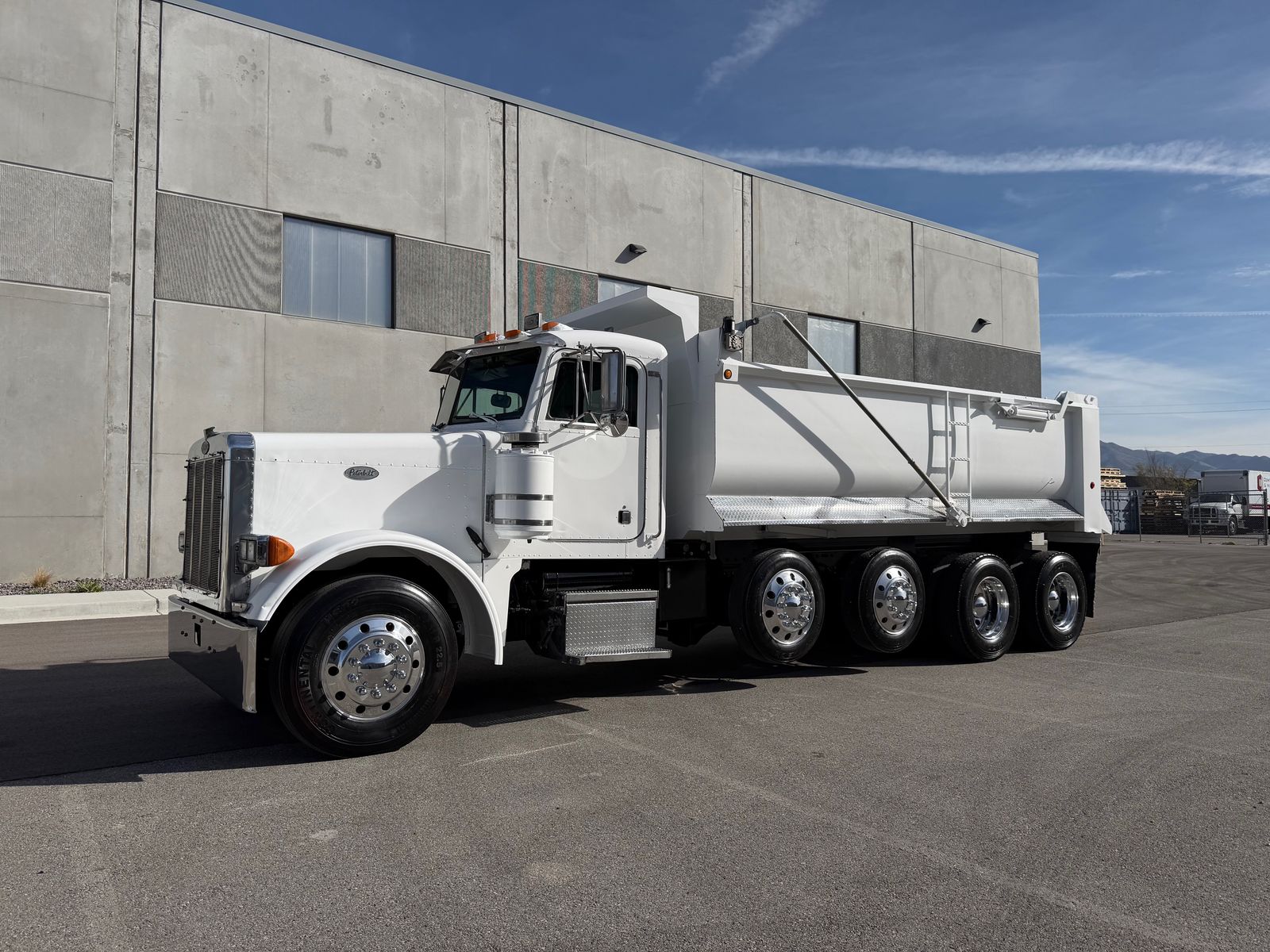 1998 Peterbilt Dump Truck