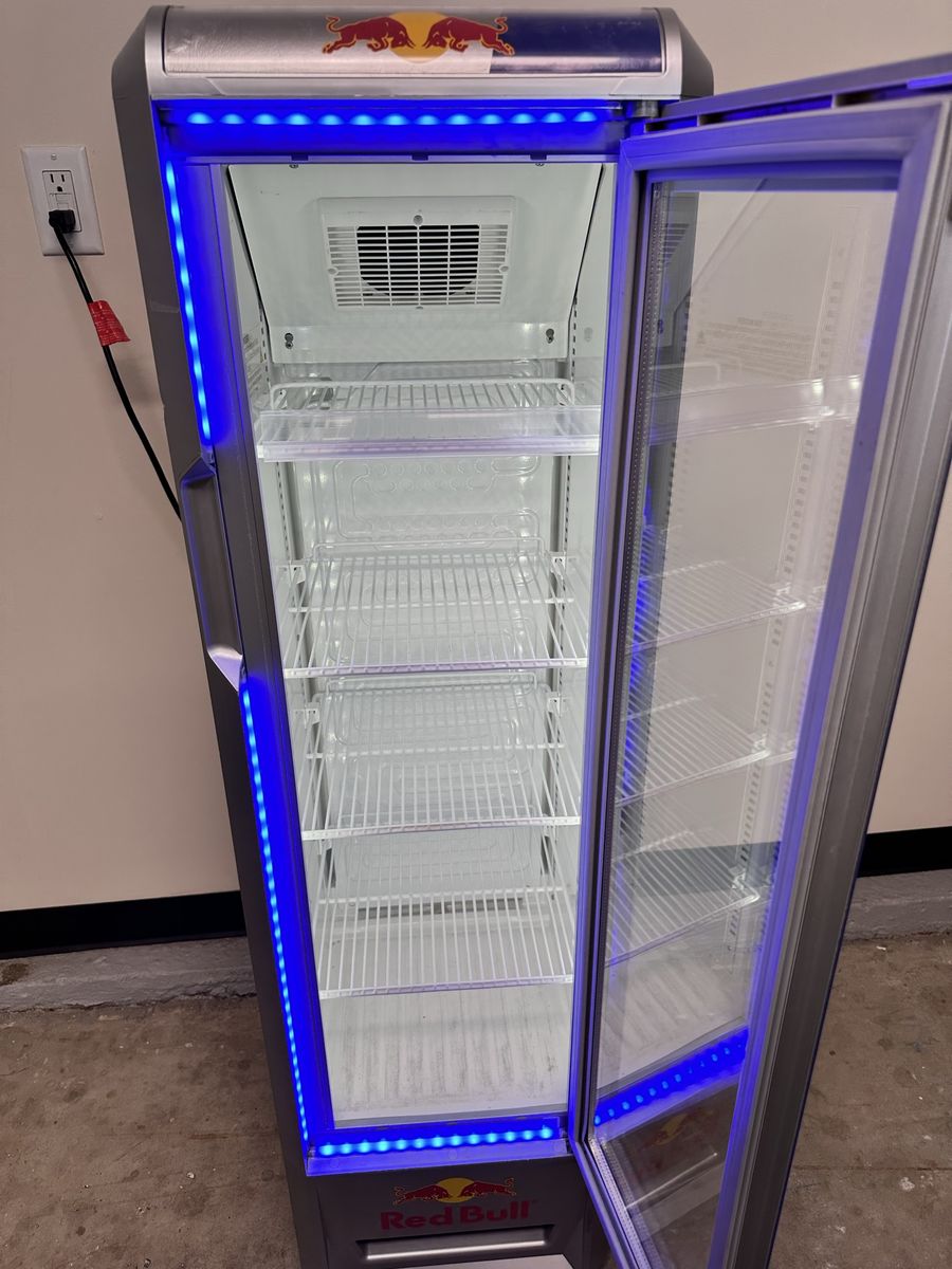 Main image 6