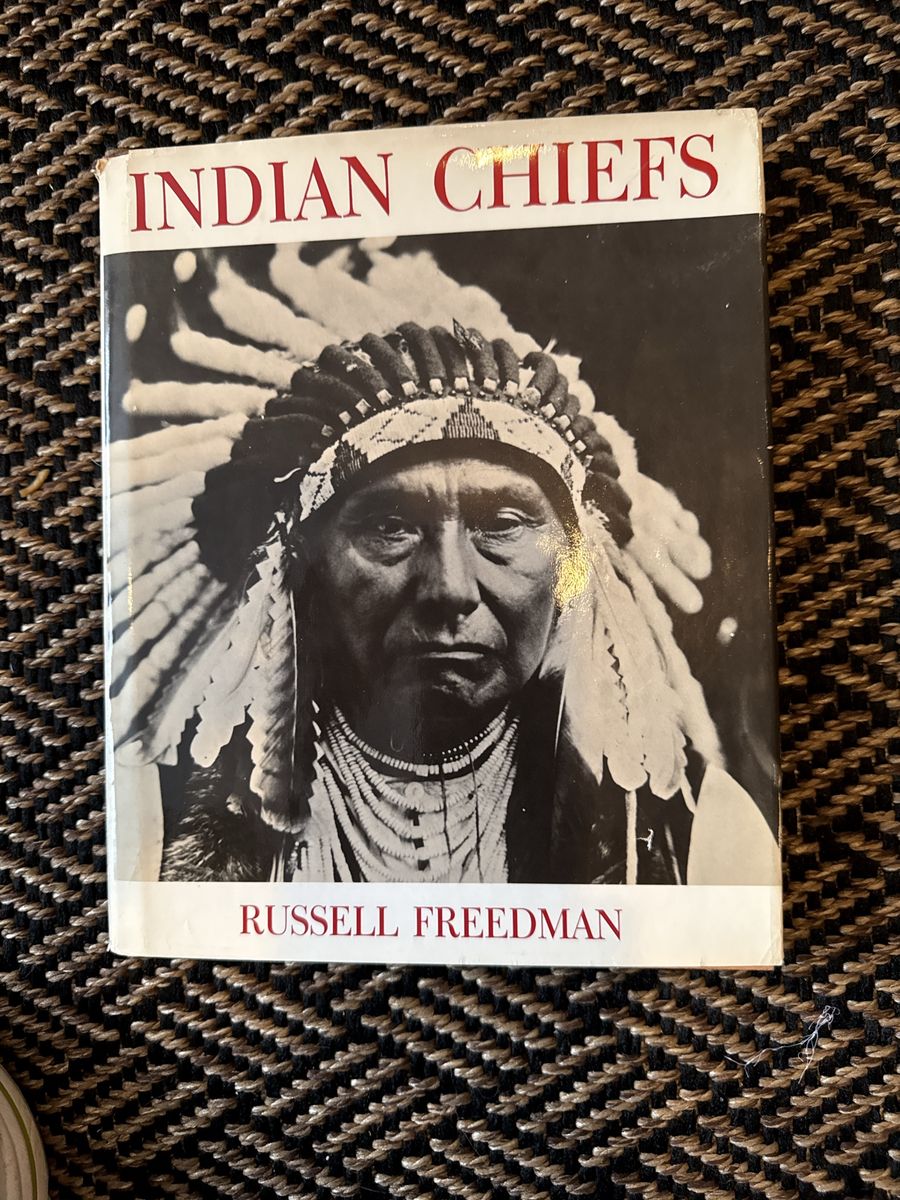 Indian Chiefs by Russell Freedman Non-Fiction Book