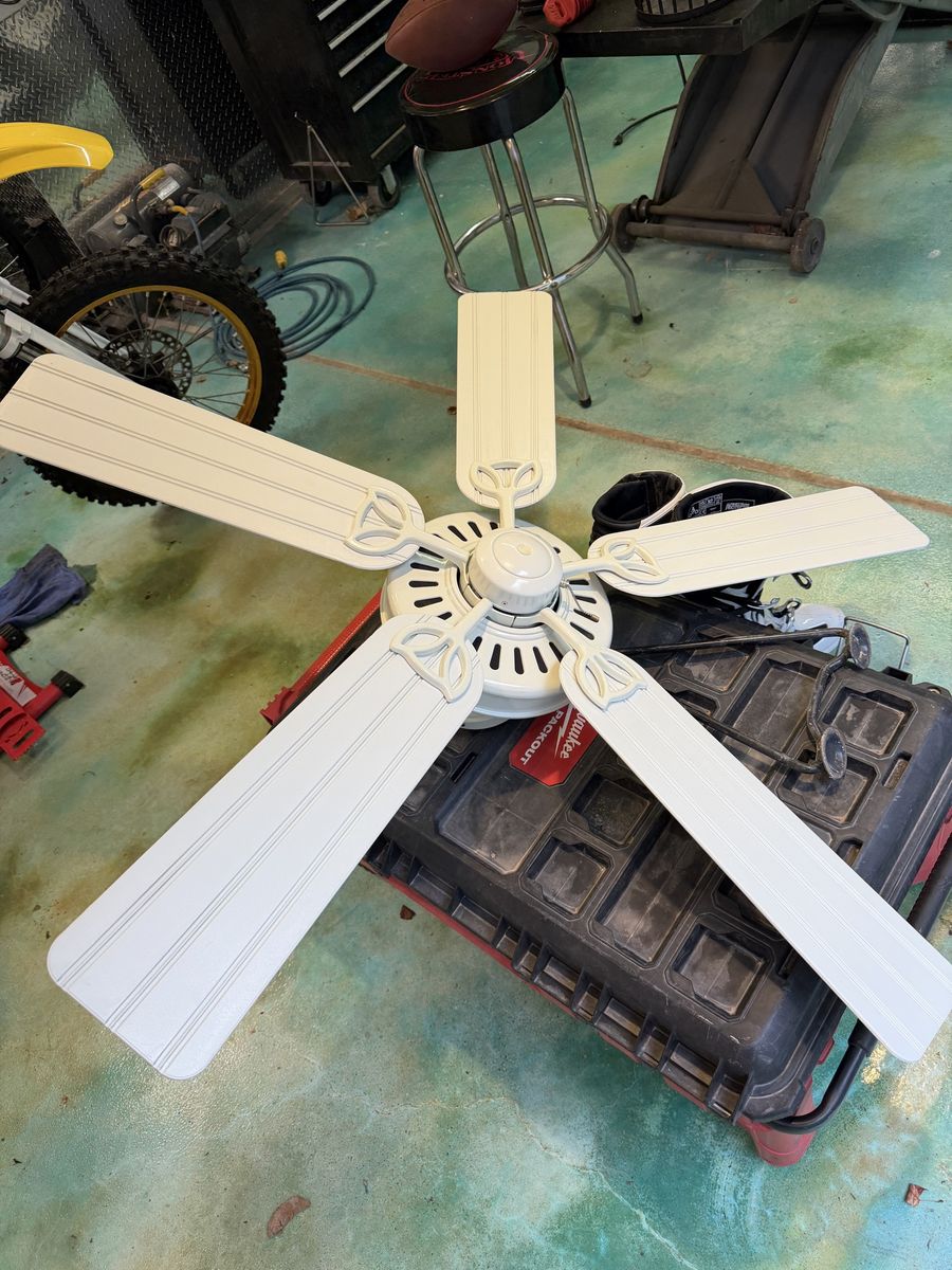 52" Ceiling Fan