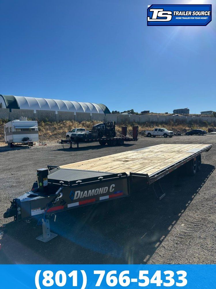 8.5x24 Diamond C DEC 207 Deckover Equipment Trailer -  15.5K GVWR -