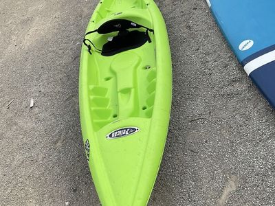 Pelican Kayak - Bright Green Sit-on-Top Recreational Kayak with Seat & paddle