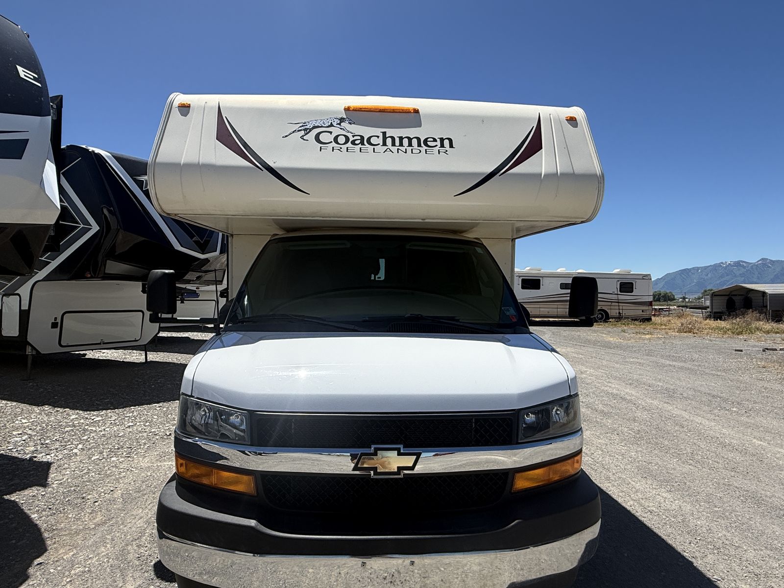 2019 Coachmen RV Freelander 27qb