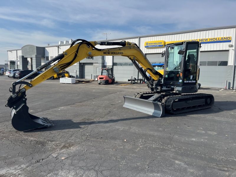 New Holland E70D Midi Excavator SAVE THOUSANDS ON THIS LIGHTLY DEMOED UNIT
