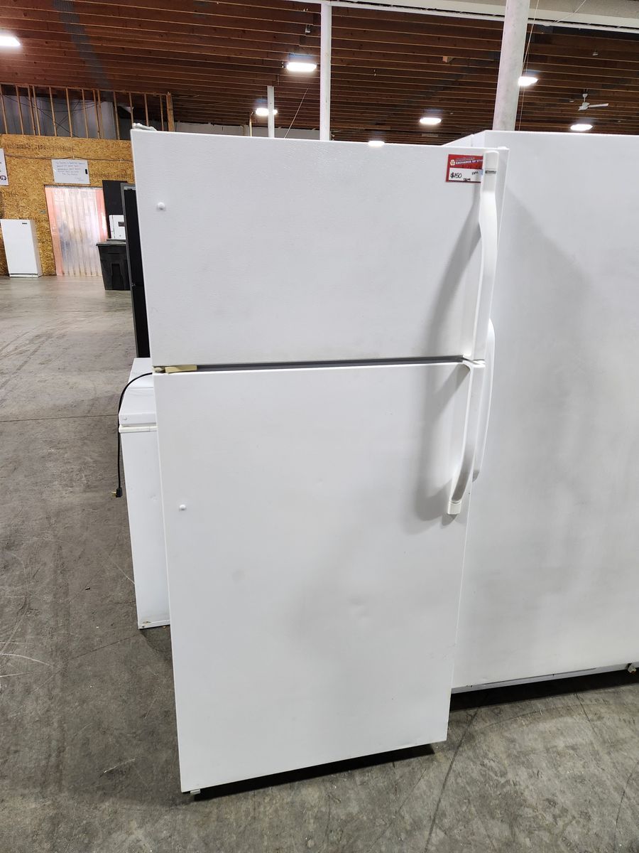 LOW PRICE GUARANTEED! KENMORE TOP AND BOTTOM FRIDGE