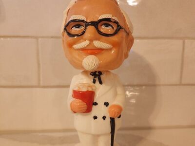 KFC Col. Sanders bobblehead doll 1960's