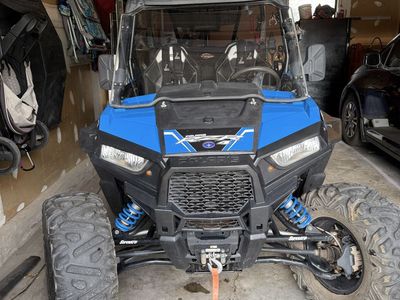 2015 Polaris RZR 4-Seater 900 EPS - Upgraded Shocks, Light Bar, Windshield, Low Miles