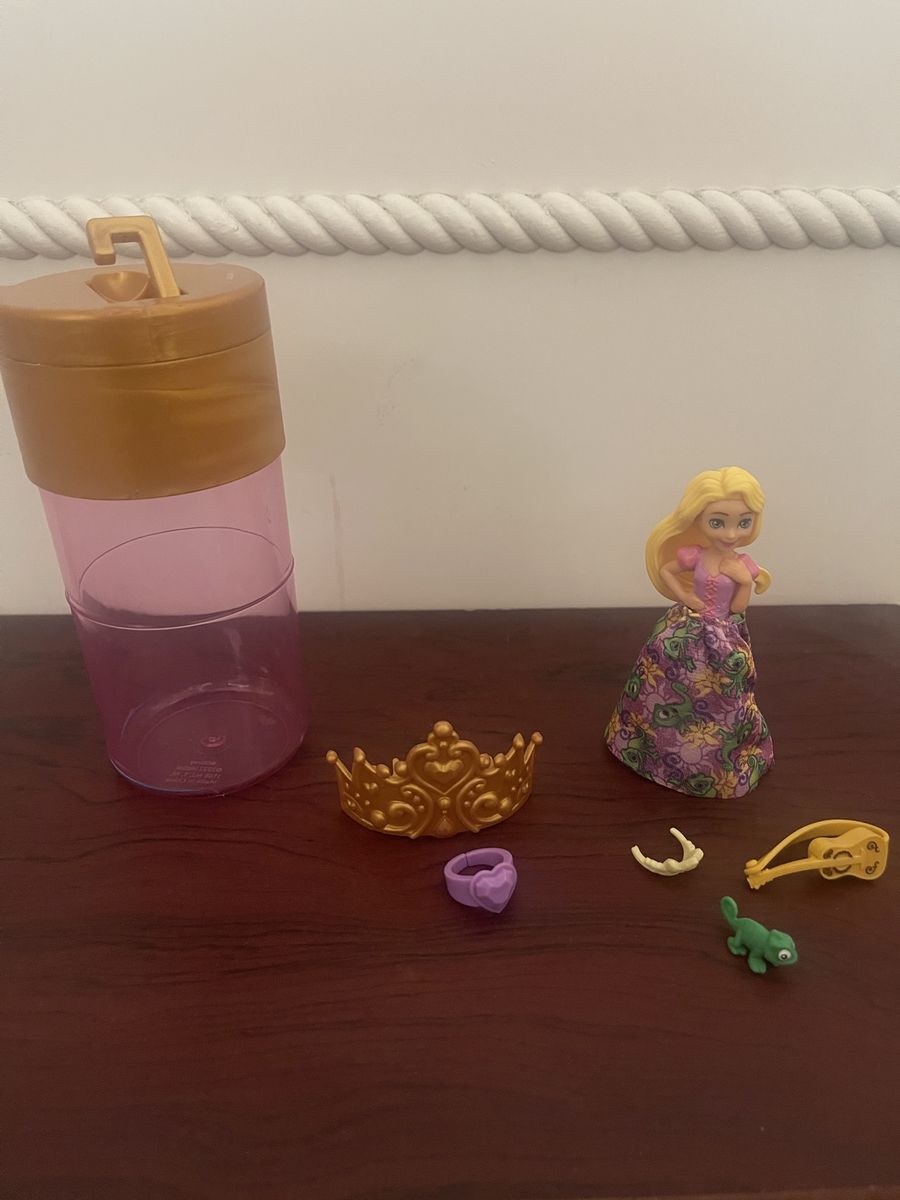 Disney Tangled Rapunzel Color Reveal Surprise Doll