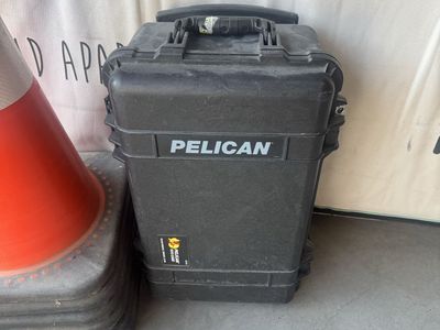 Pelican 1510 Protector Carry-On Case with Wheels - Black New Foam