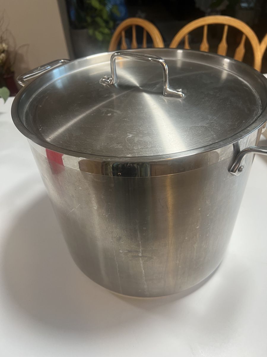All-Clad 20 Qt Stock Pot with Lid — used, like New