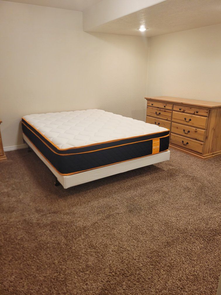 Queen mattress, box spring, bed frame