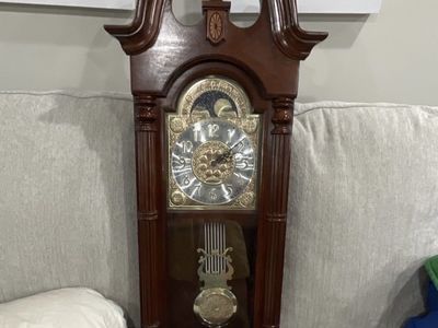 Howard Miller 620-226 Regulator Wall Clock.