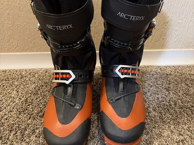 Arc'teryx Procline Carbon Backcountry Ski/Climbing Boots