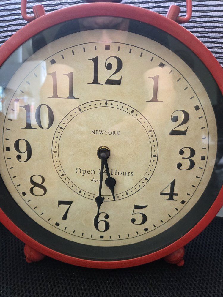 New York Retro Red Alarm Clock Style Desk/Table Clock "Open 24 Hours"