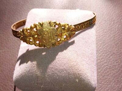 Antique gold bracelet