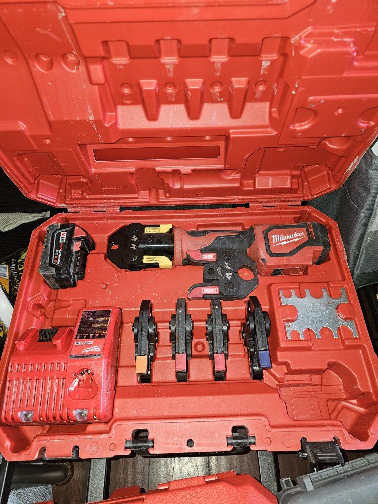 Milwaukee pex and pureflow tools