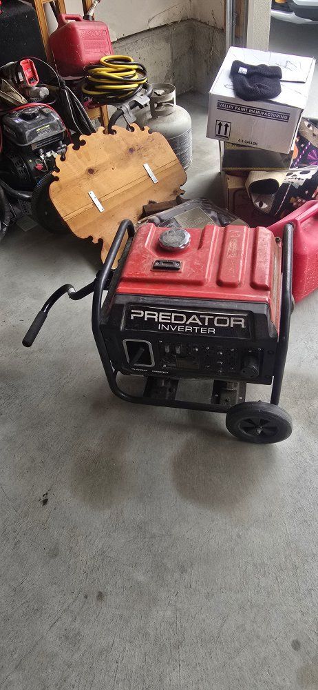 Predator 4400 Inverter Generator - 4400 Max/3500 Running Watts, Portable