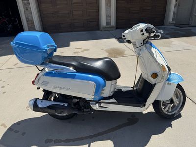 2013 Kymco Like 200i Scooter