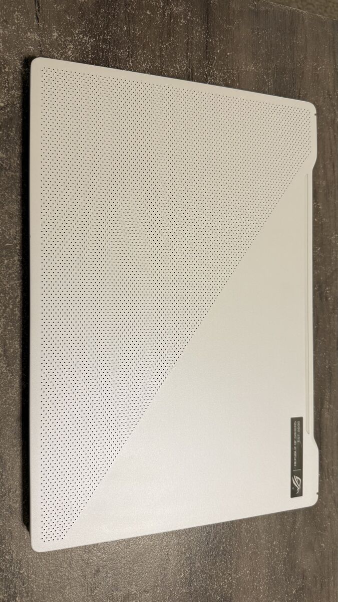 ASUS ROG Zephyrus G14 (Ryzen 9, RTX 2060) – Good Condition